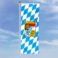 Hochformats Fahne Bayern Raute mit Wappen