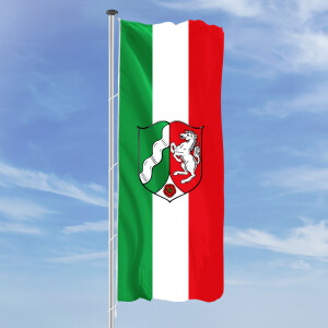 Hochformats Fahne Nordrhein-Westfalen mit Wappen