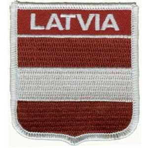 Aufnäher Lettland mit Wappen Fahne Flagge Aufbügler Patch 9 x 6 cm 